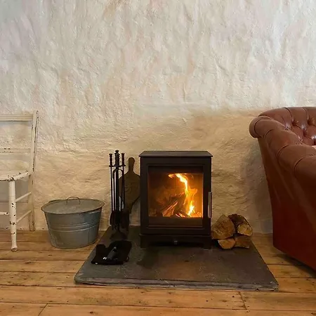 The Anvil, 2 Bed Cottage, In The Heart Of Cornwall Holiday home *